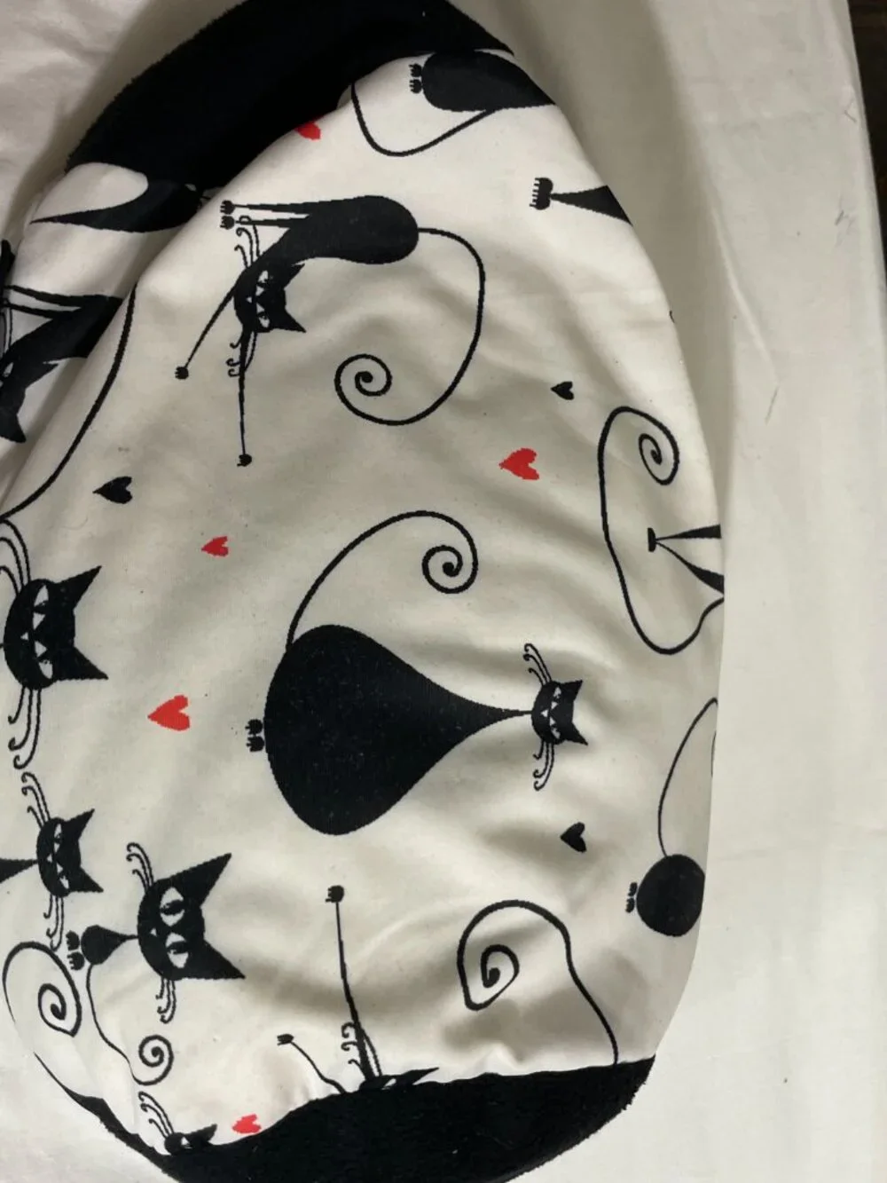 Pilloway Black White Cat Fleece Lined Beanie Hat Stretch Winter Skull Cap Adult